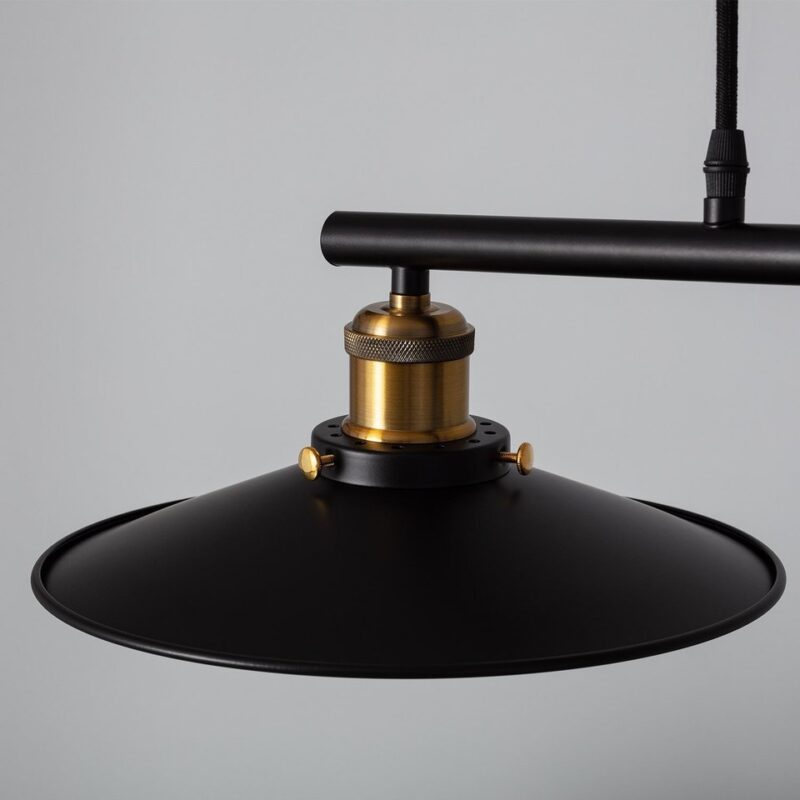 Lustre industriel noir doré